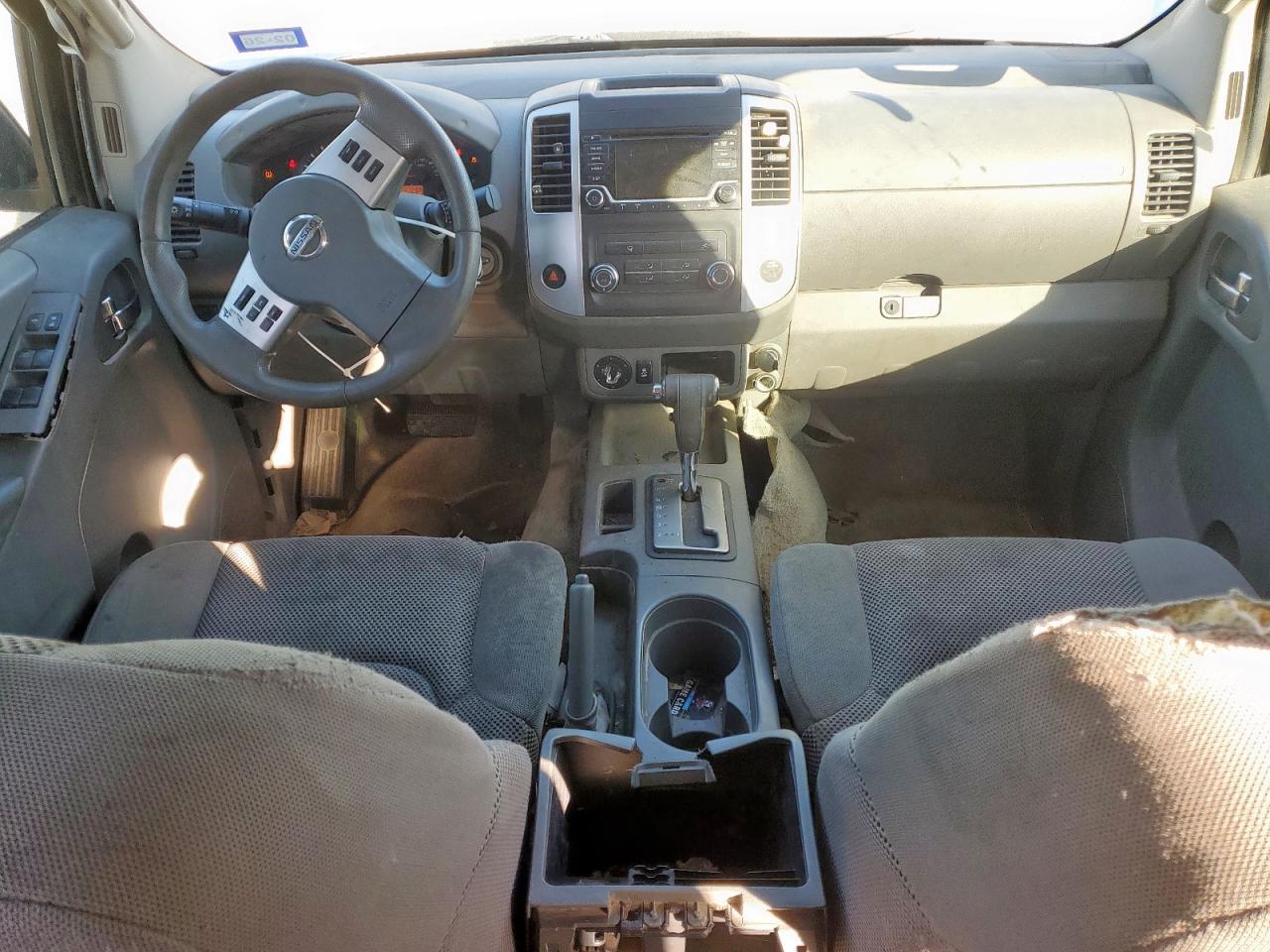 2015 NISSAN Frontier