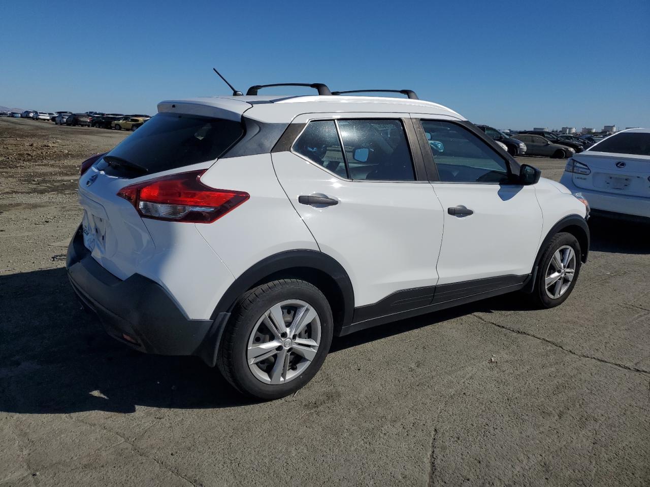 2019 NISSAN KICKS