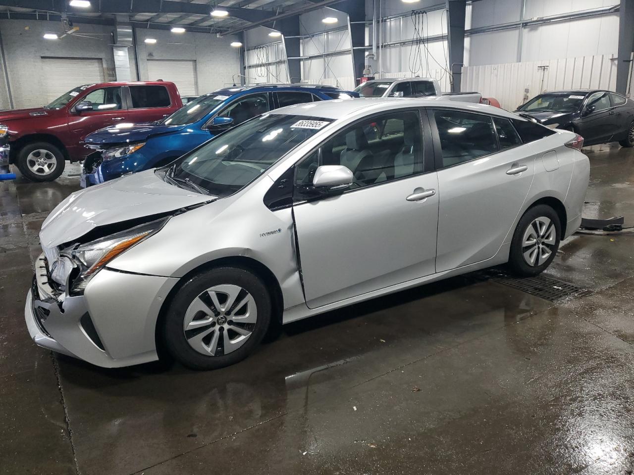 2017 TOYOTA PRIUS