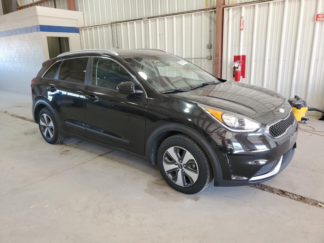 2017 KIA Niro