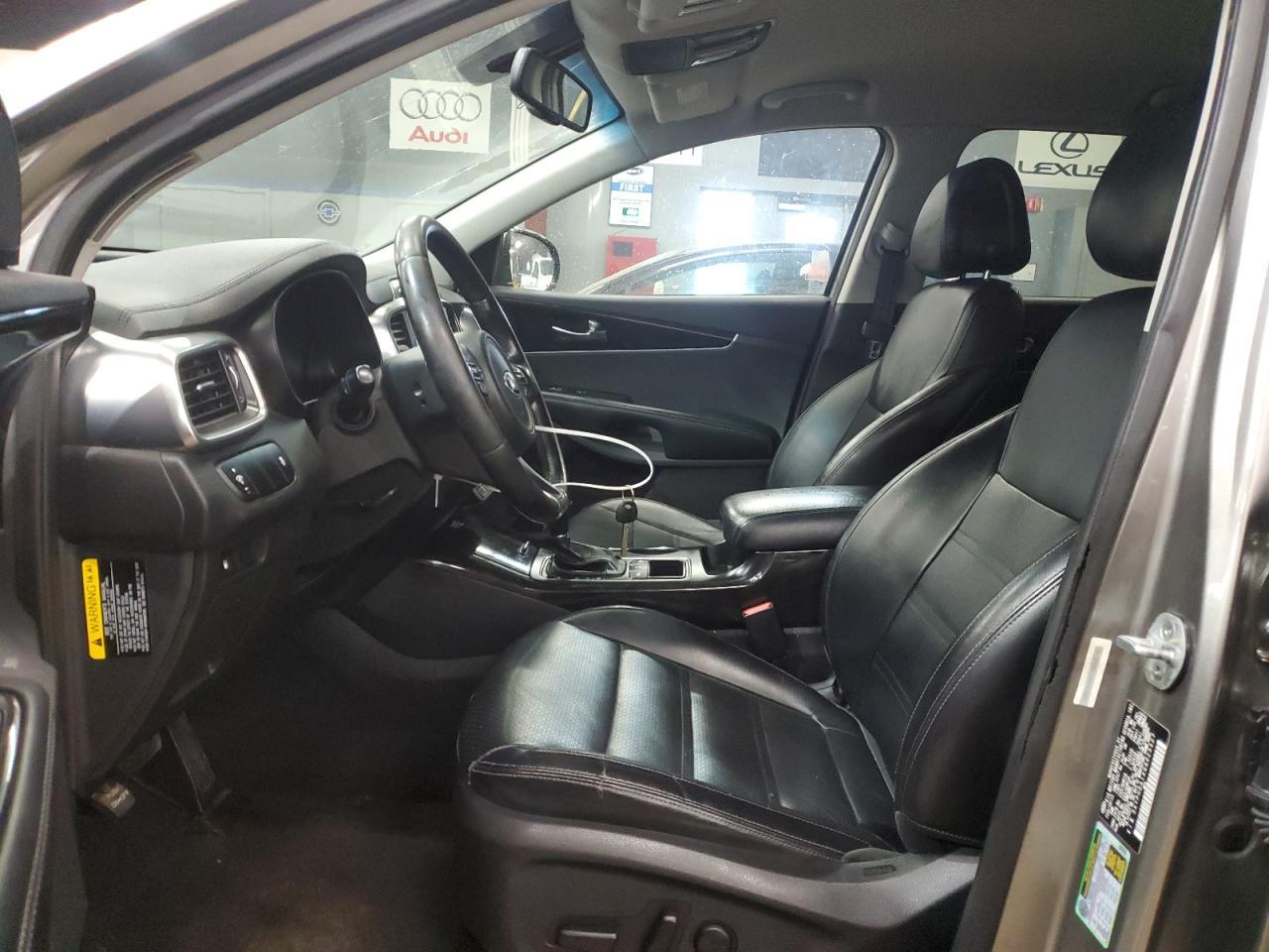 2016 KIA SORENTO