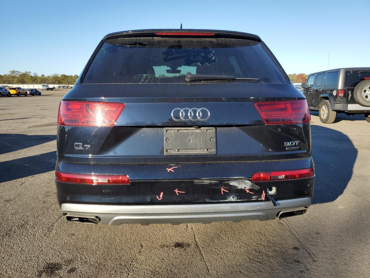 2017 AUDI Q7
