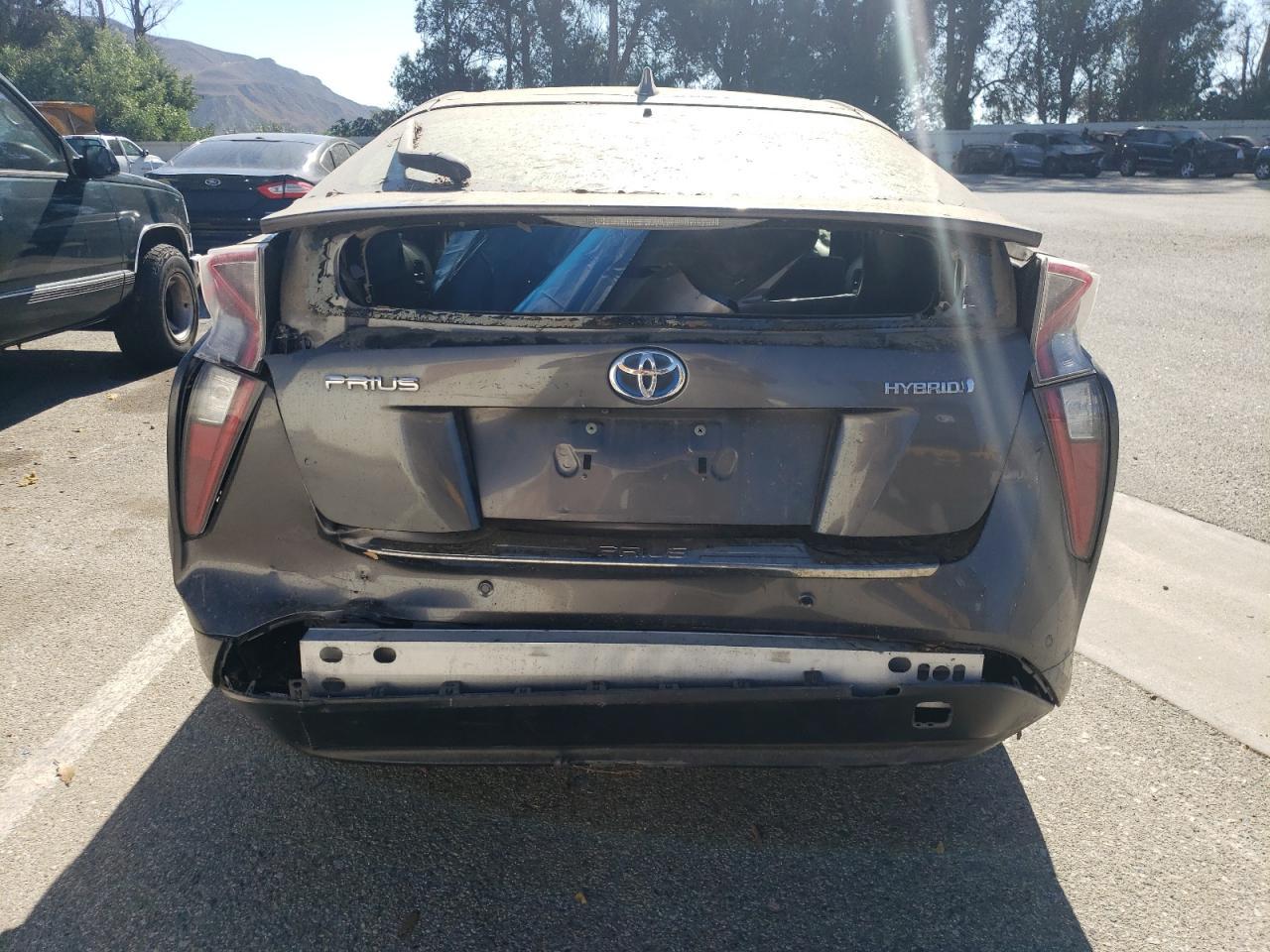 2018 TOYOTA PRIUS