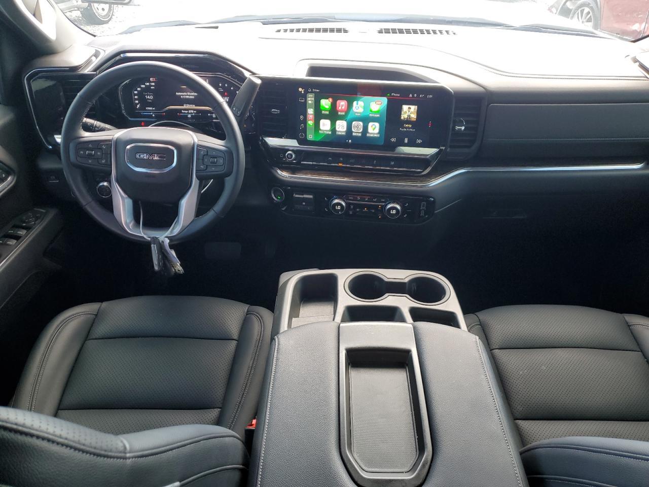 2025 GMC Sierra