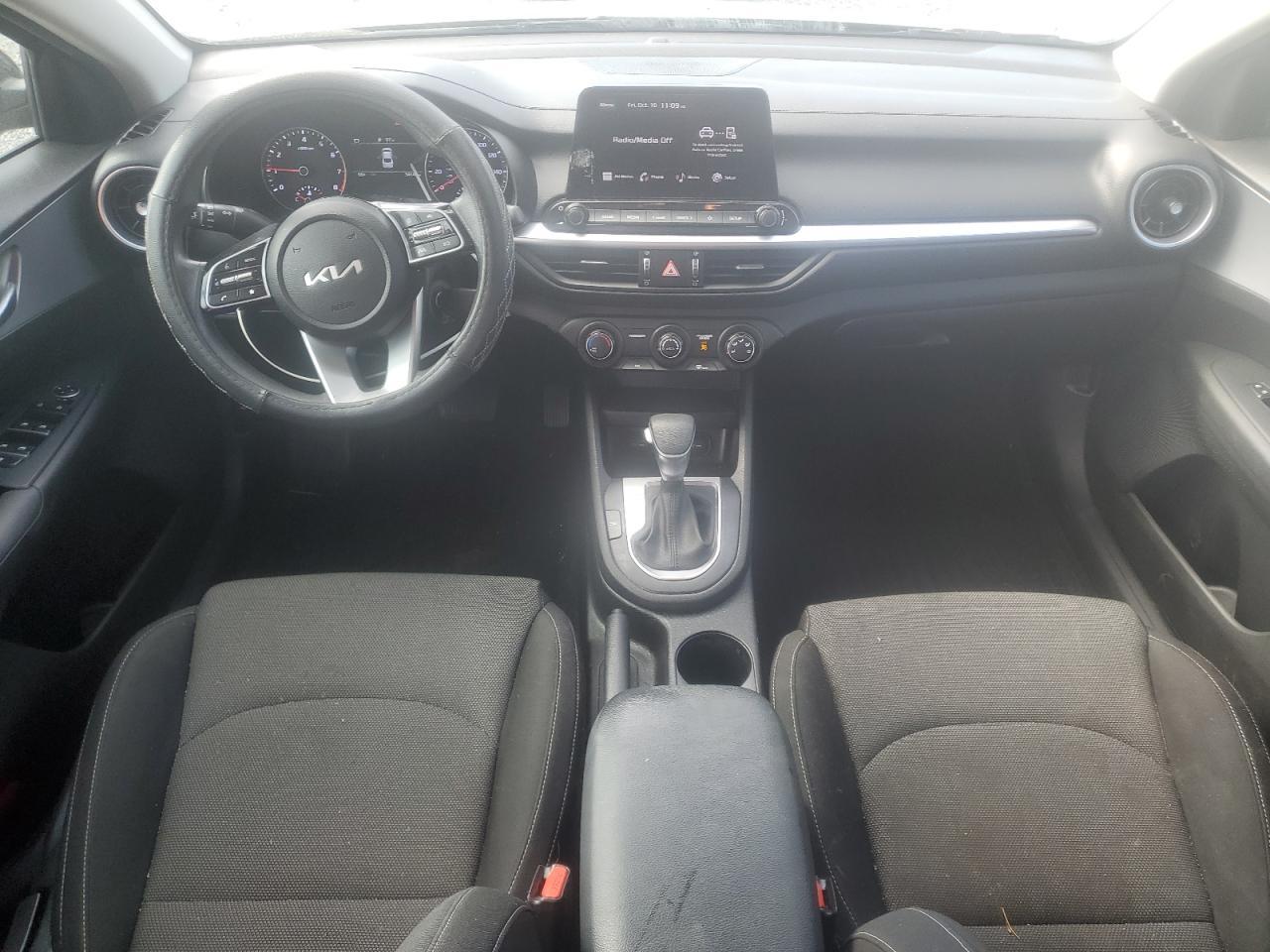 2023 KIA FORTE