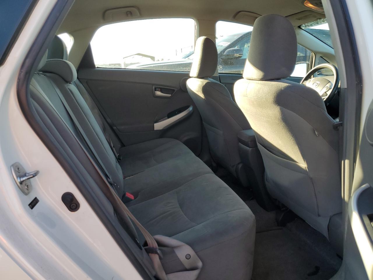 2011 TOYOTA PRIUS