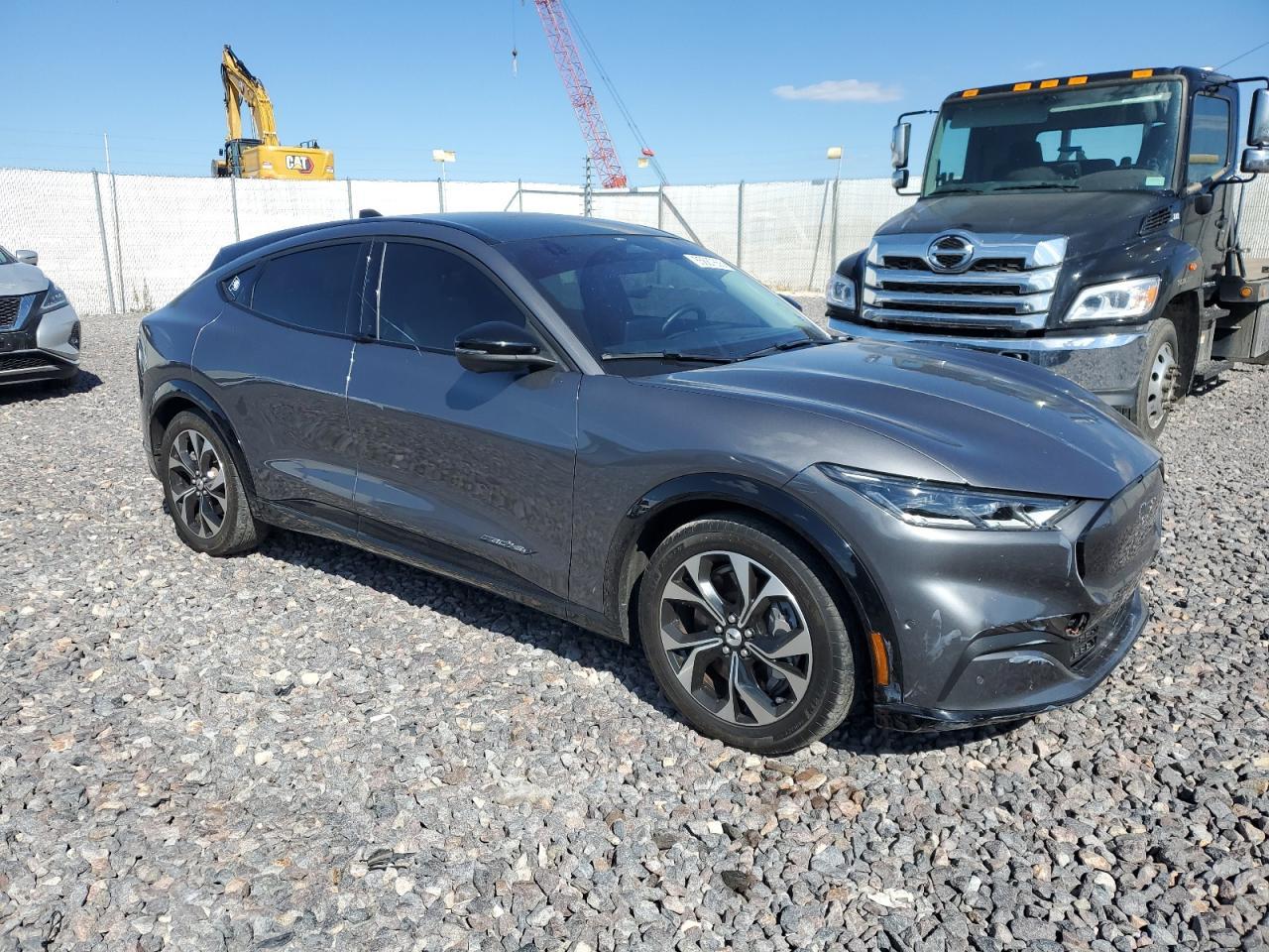 2021 FORD Mustang Mach-E