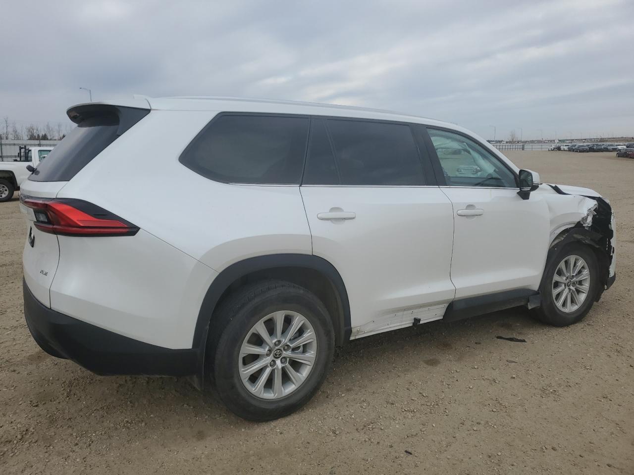 2024 TOYOTA HIGHLANDER