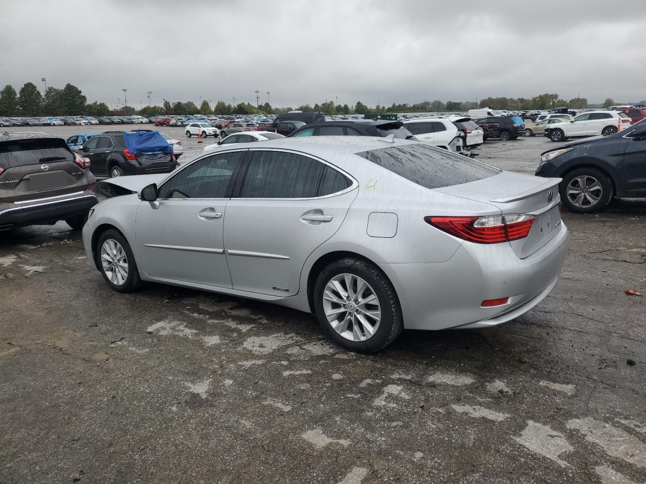 2013 LEXUS ES 300H