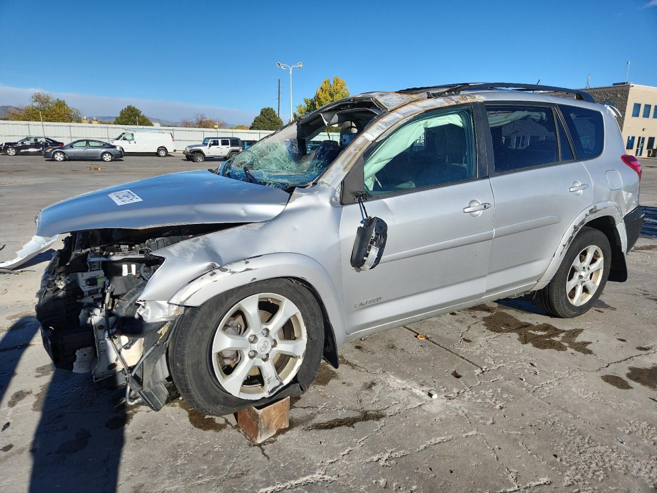 2011 TOYOTA RAV4