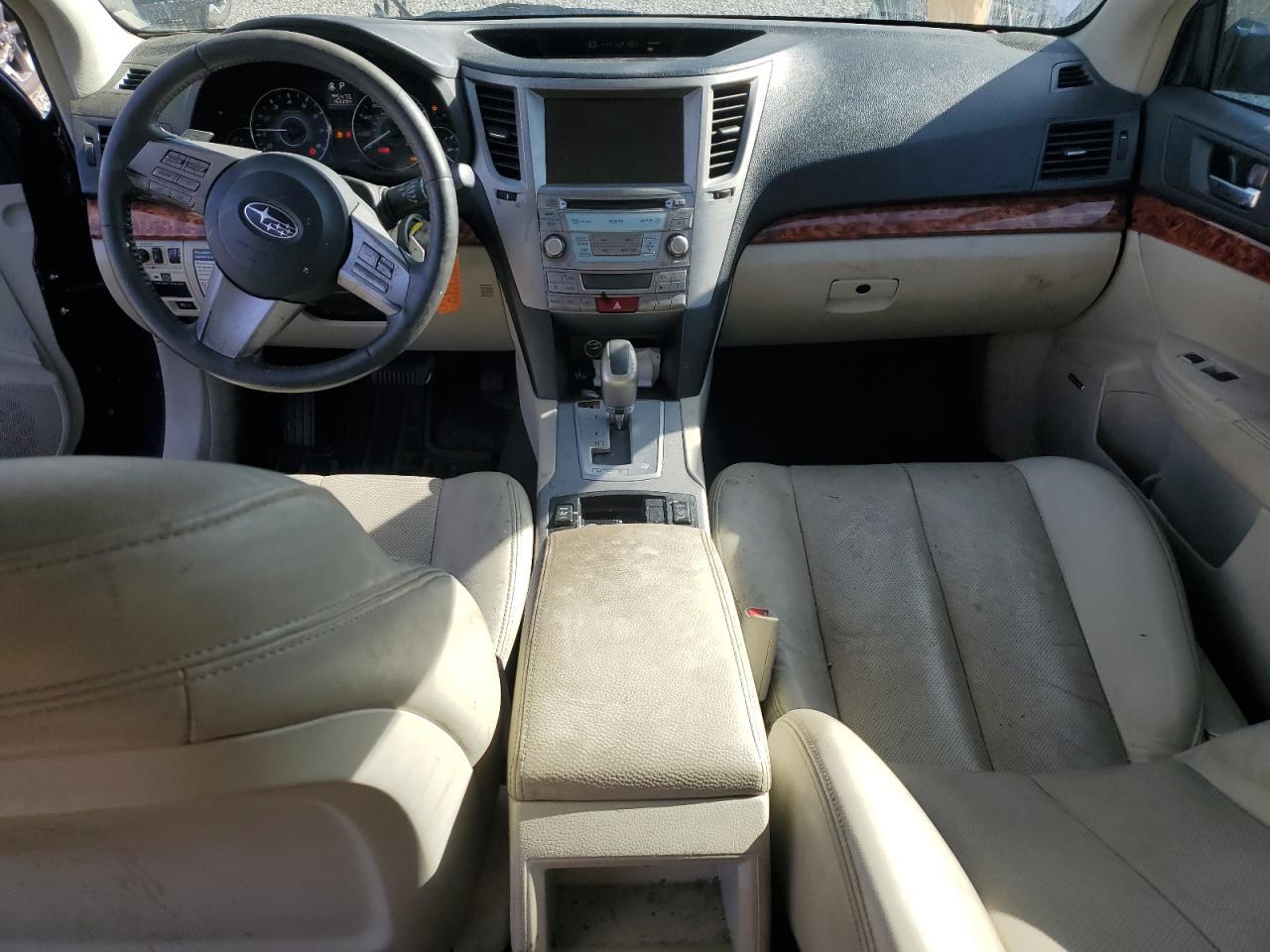 2010 SUBARU Legacy