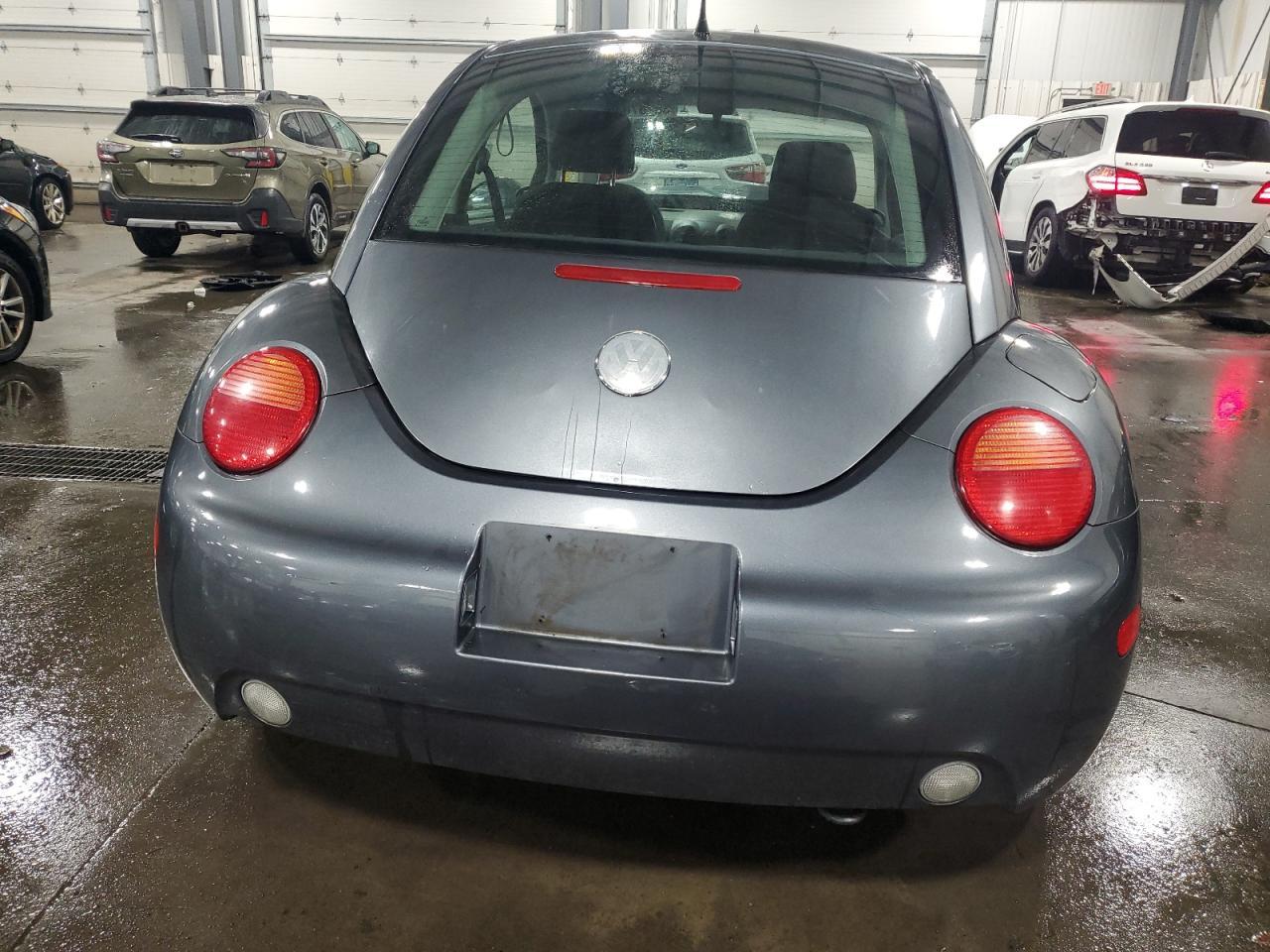 2004 VOLKSWAGEN Beetle