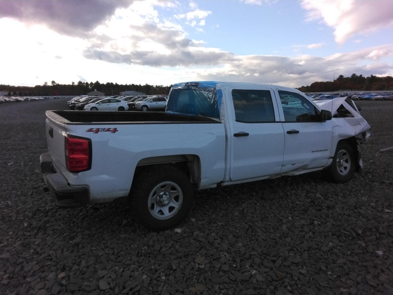 2018 CHEVROLET Silverado