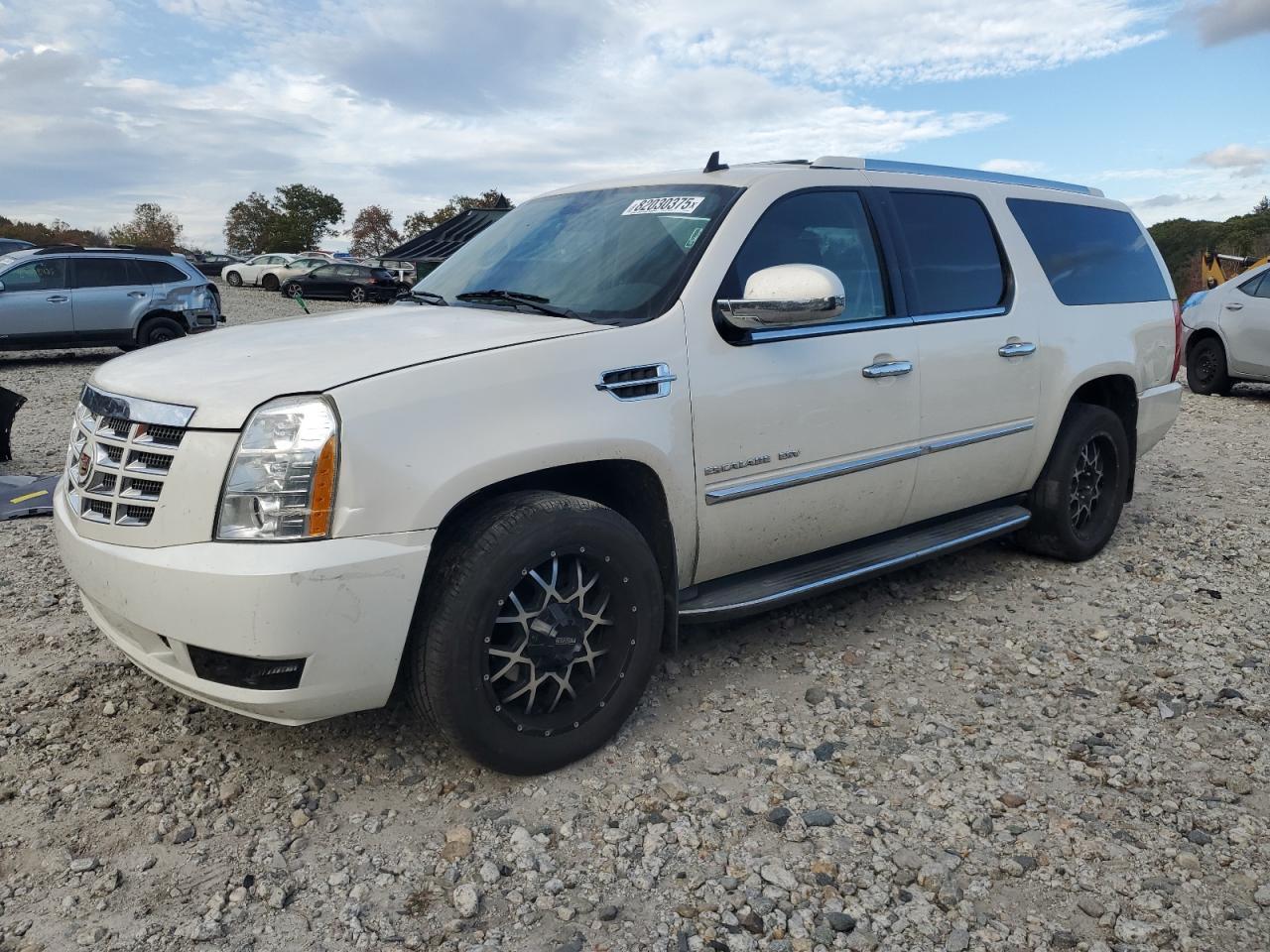 2013 CADILLAC ESCALADE