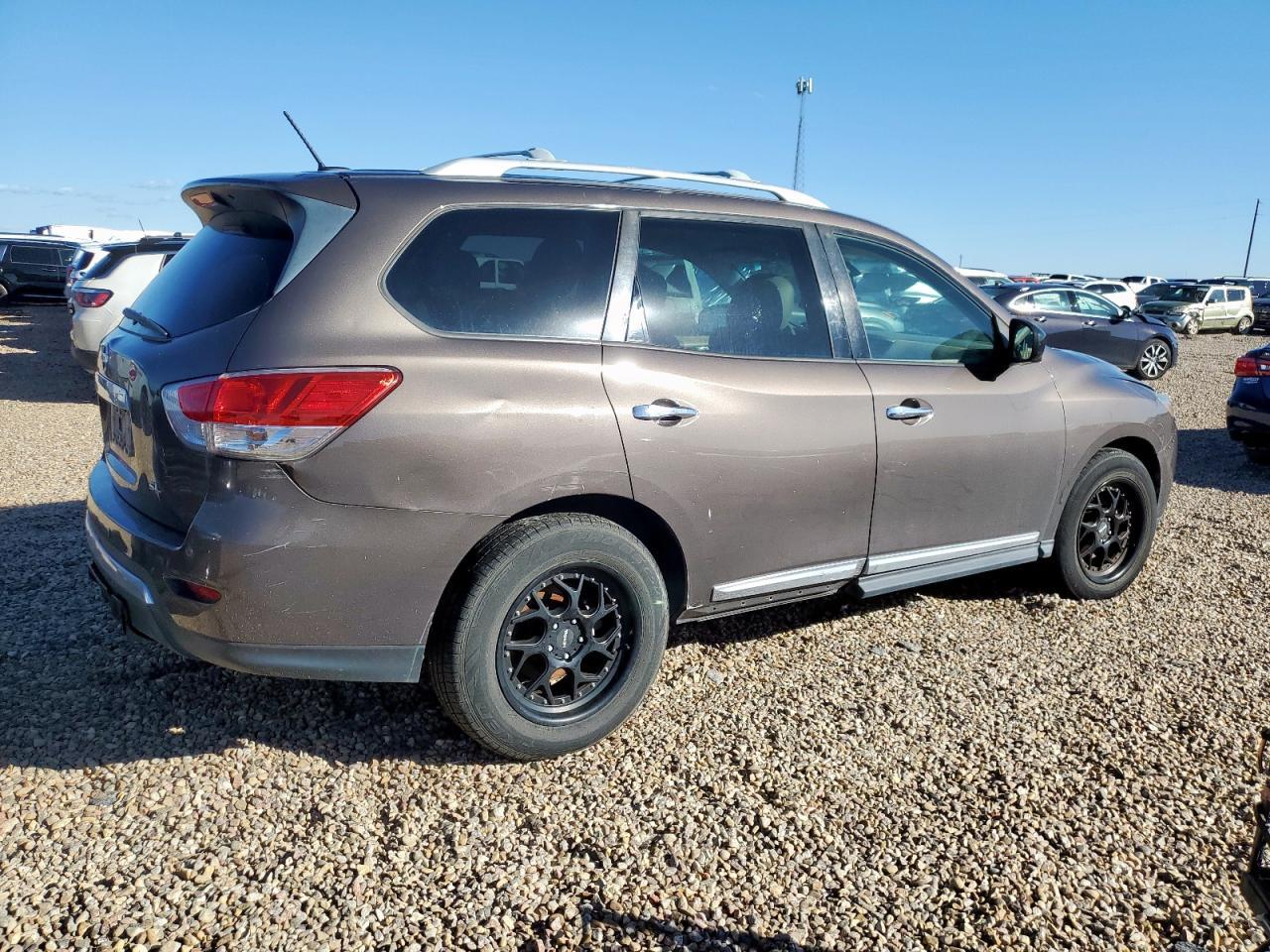 2015 NISSAN PATHFINDER