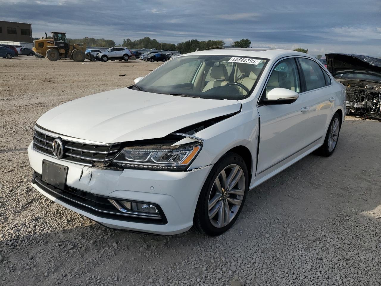 2017 VOLKSWAGEN Passat