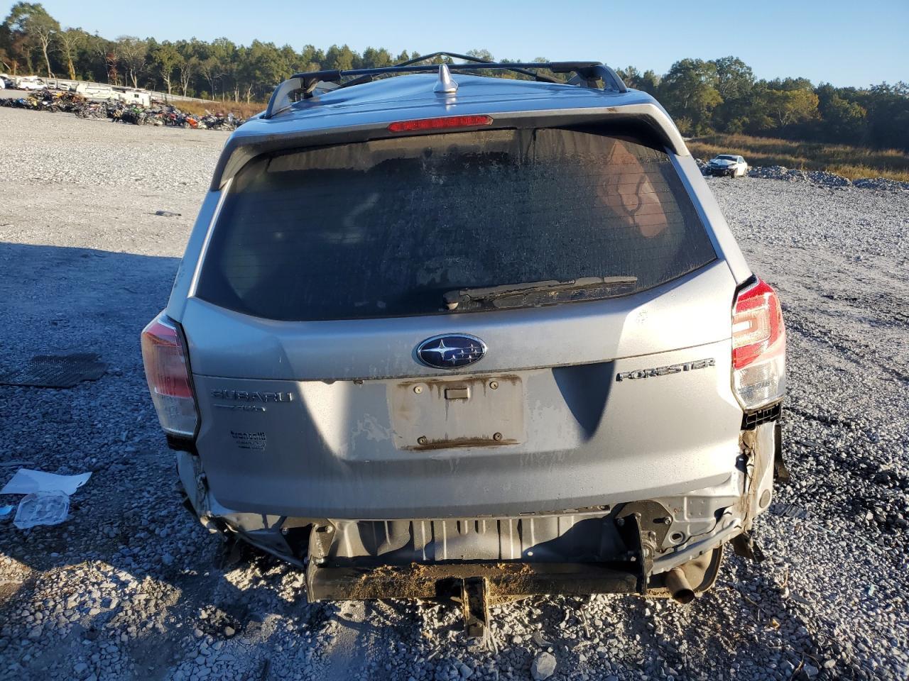 2018 SUBARU FORESTER