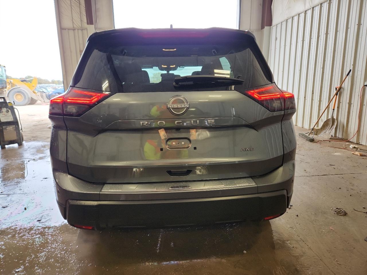 2025 NISSAN ROGUE