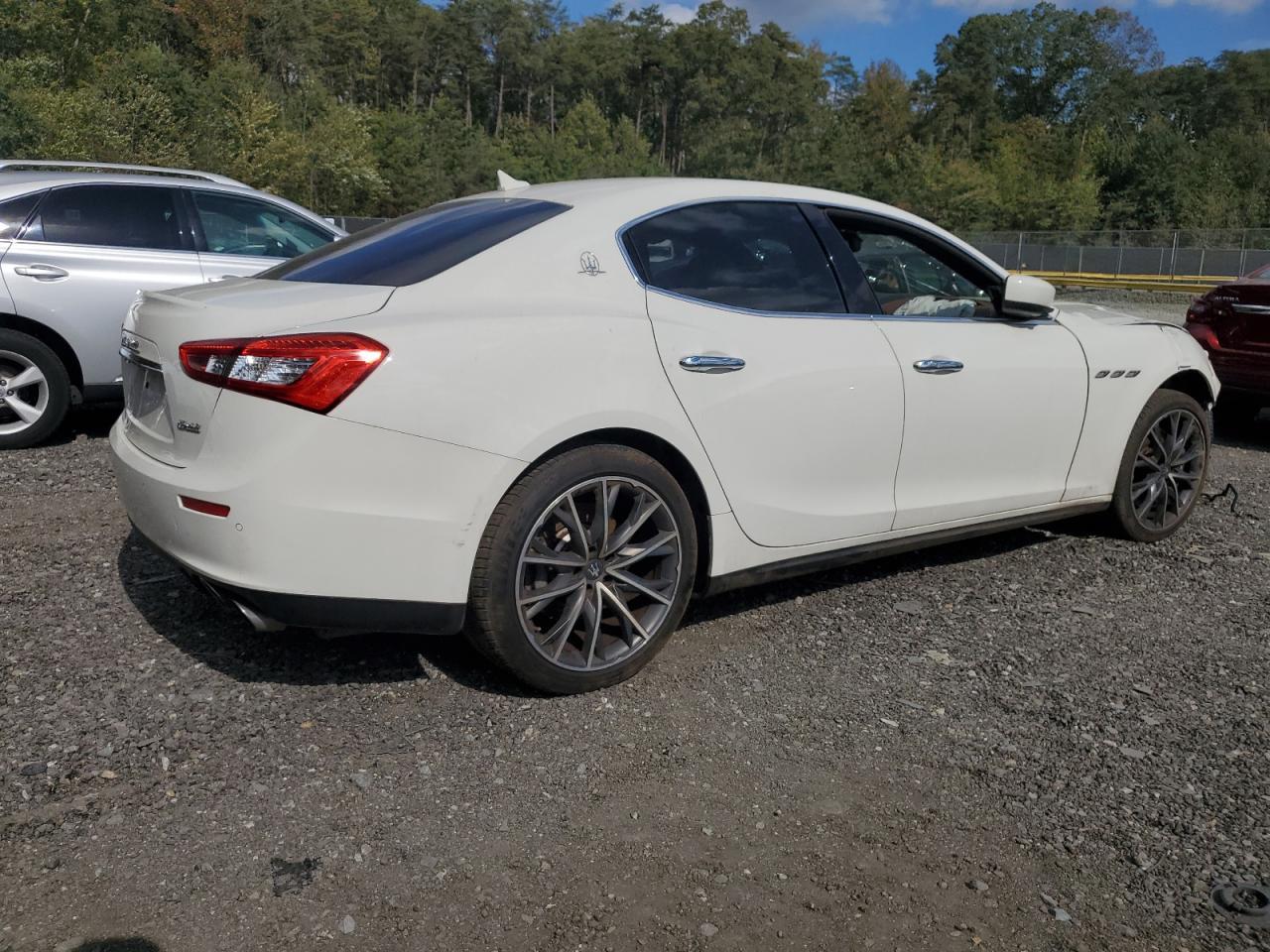 2016 MASERATI Ghibli