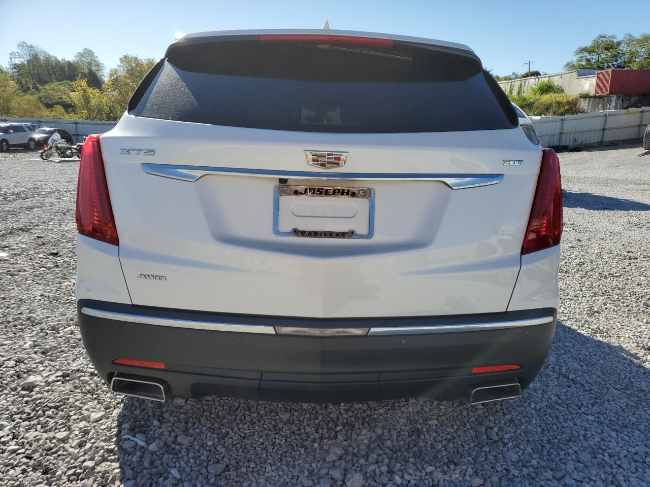 2017 CADILLAC XT5