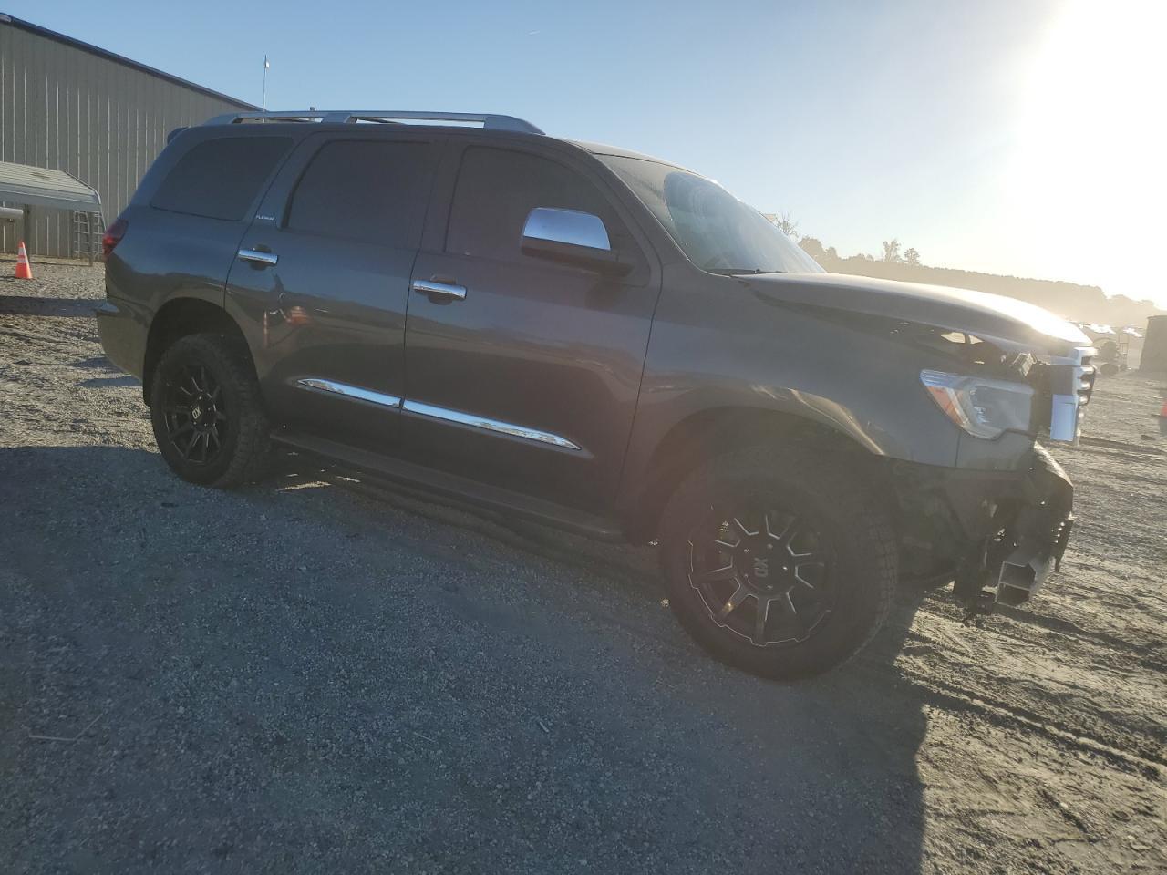 2019 TOYOTA Sequoia