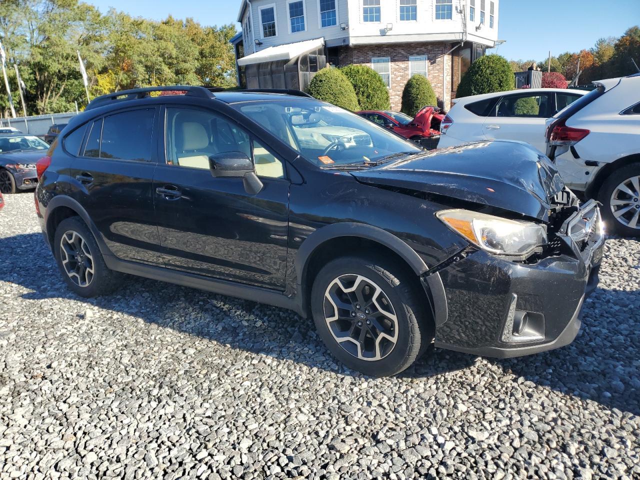 2016 SUBARU Crosstrek