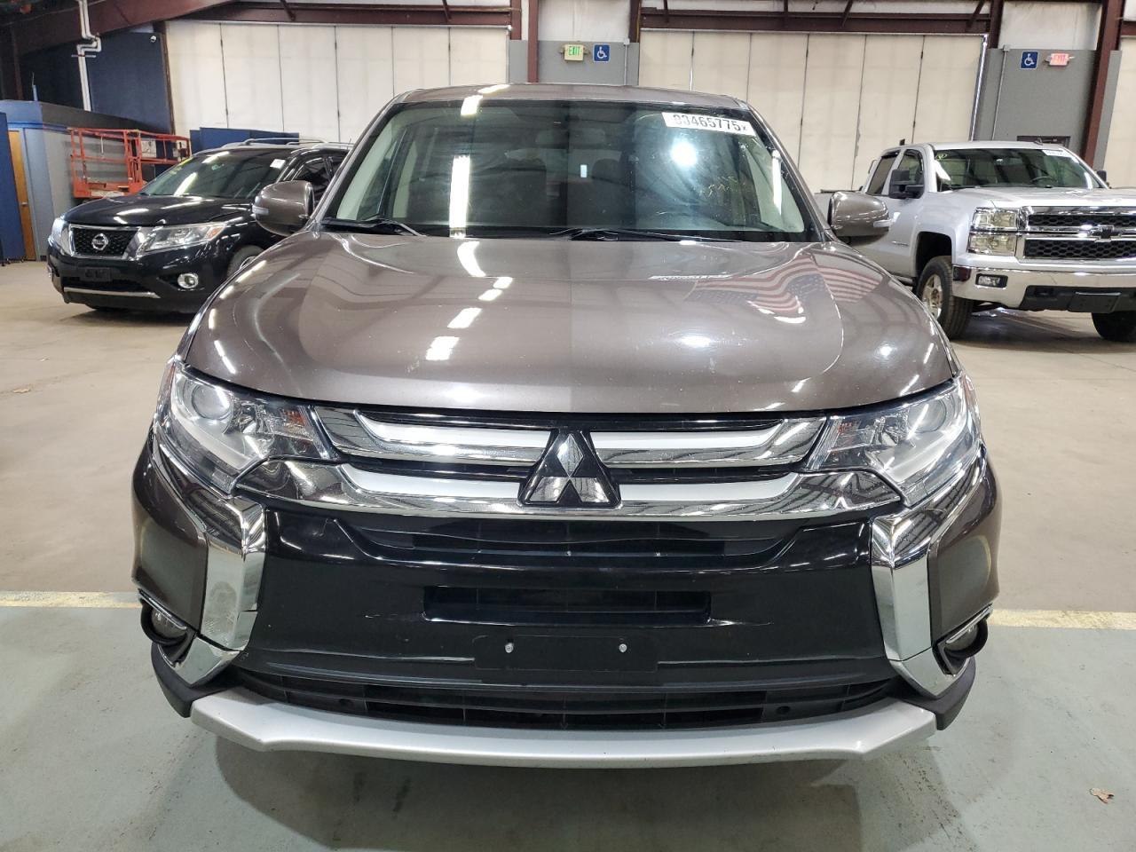 2016 MITSUBISHI outlander