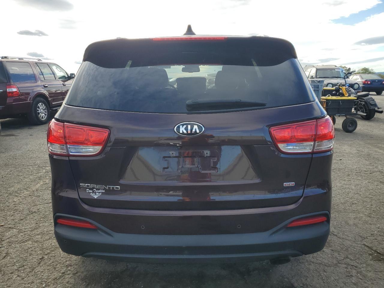2016 KIA SORENTO