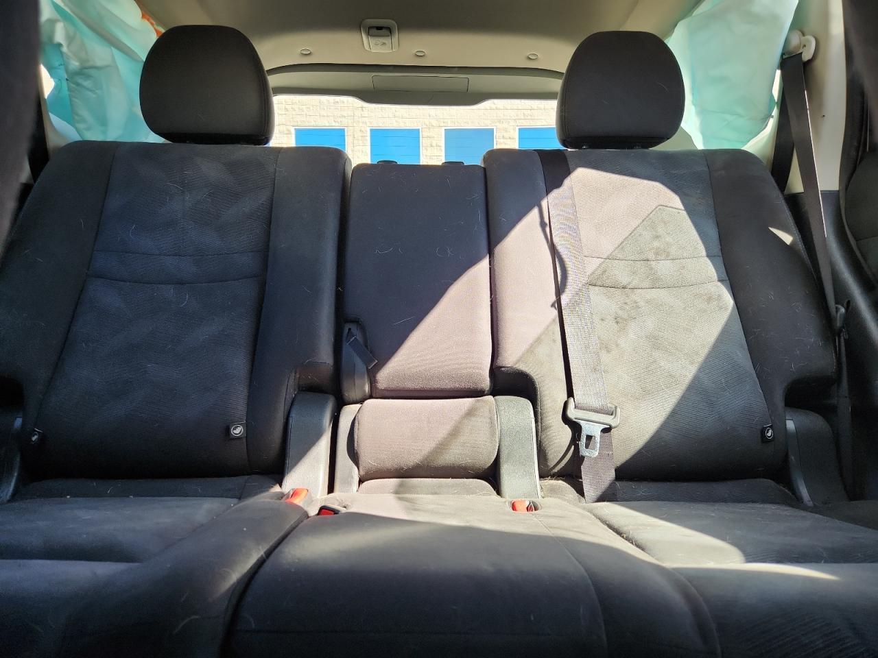 2016 NISSAN ROGUE