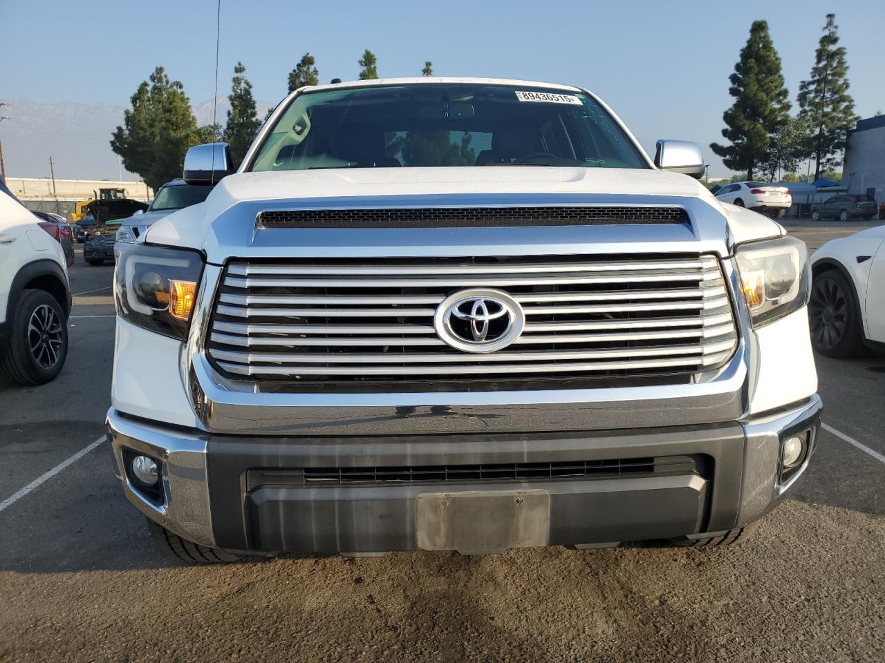 2016 TOYOTA TUNDRA