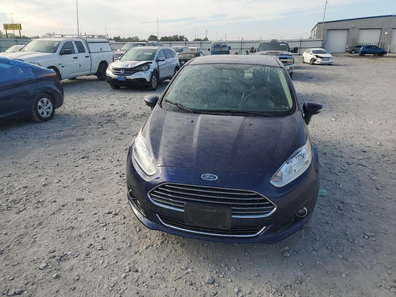 2016 FORD Fiesta