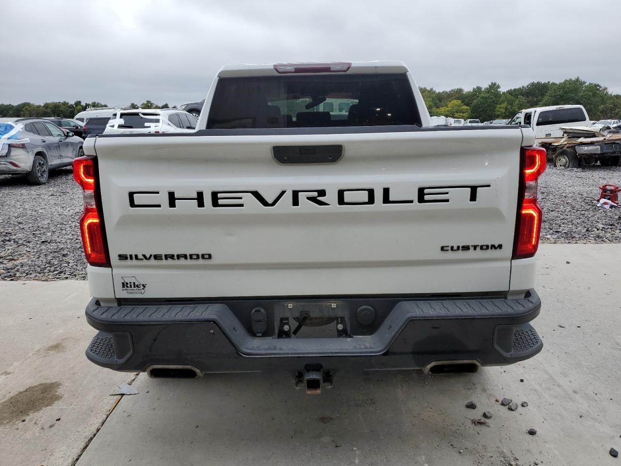 2021 CHEVROLET Silverado