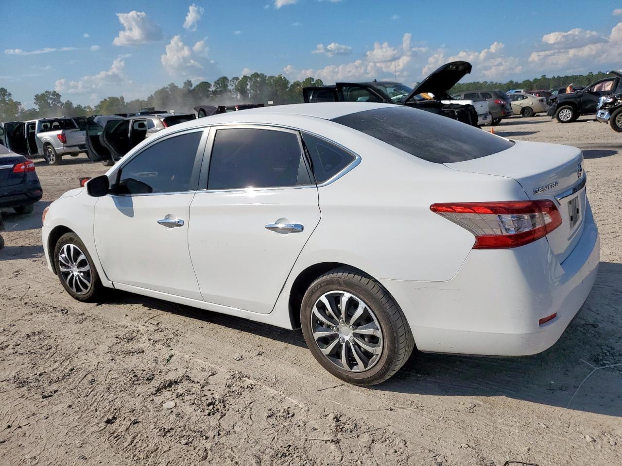 2015 NISSAN SENTRA
