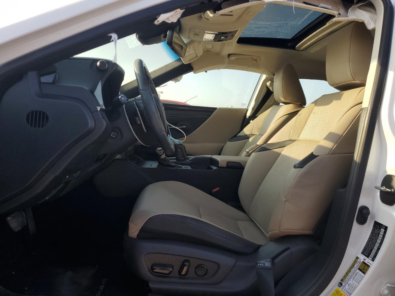 2021 LEXUS ES 350