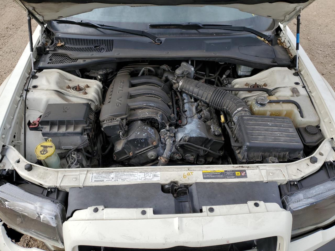 2005 CHRYSLER 300