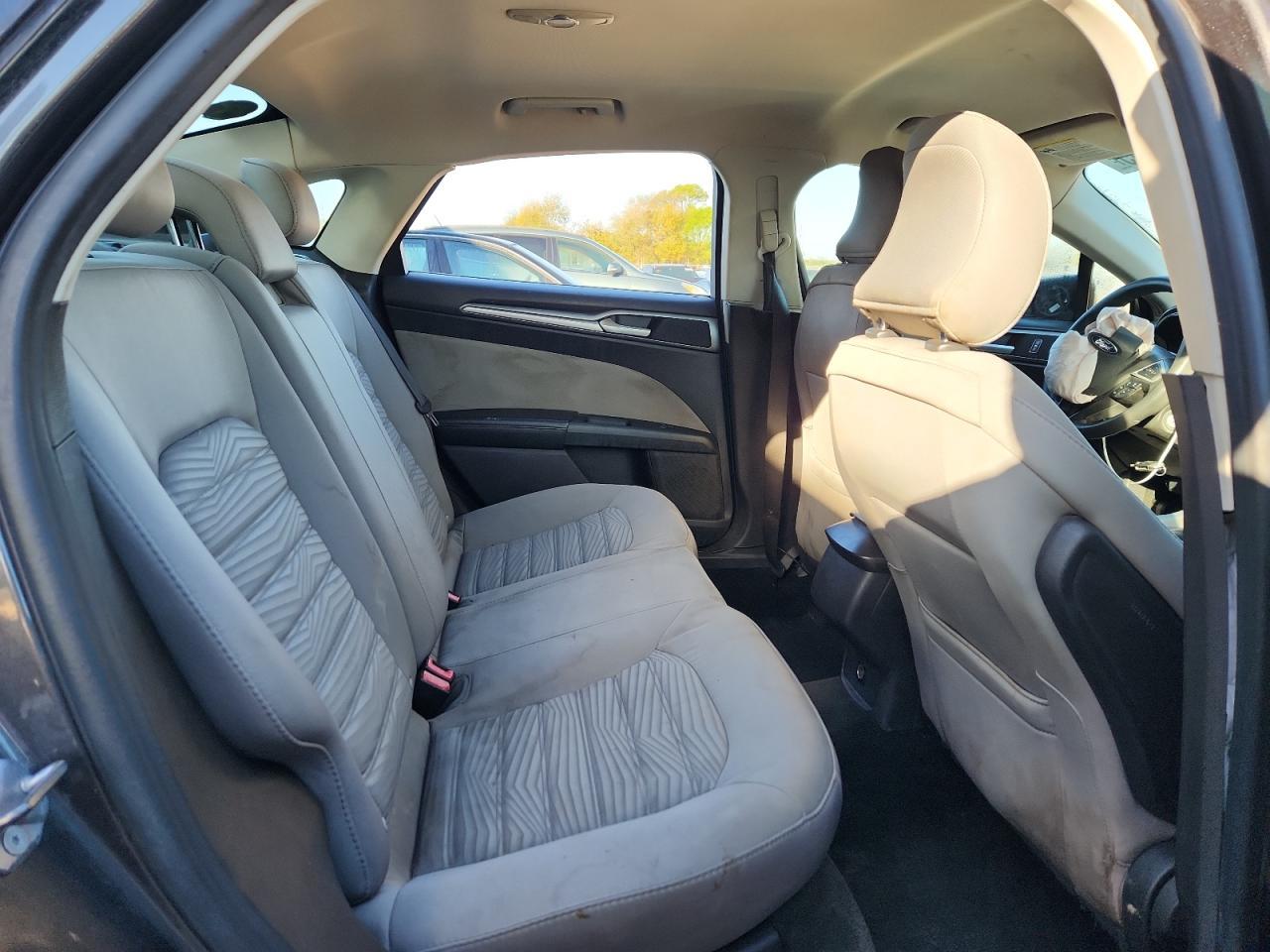 2016 FORD FUSION