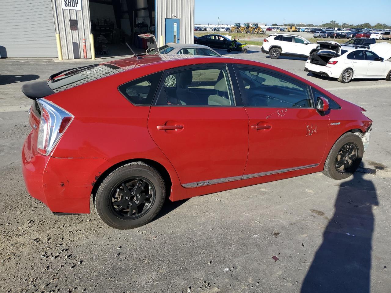 2012 TOYOTA PRIUS