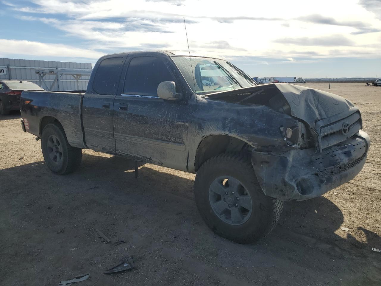 2003 TOYOTA TUNDRA