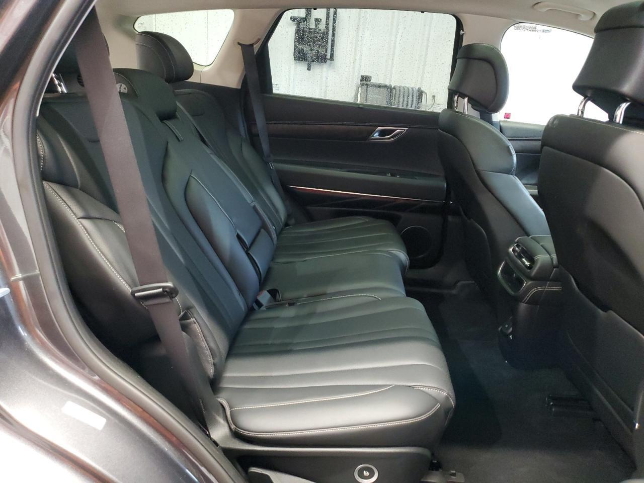 2021 GENESIS GV80