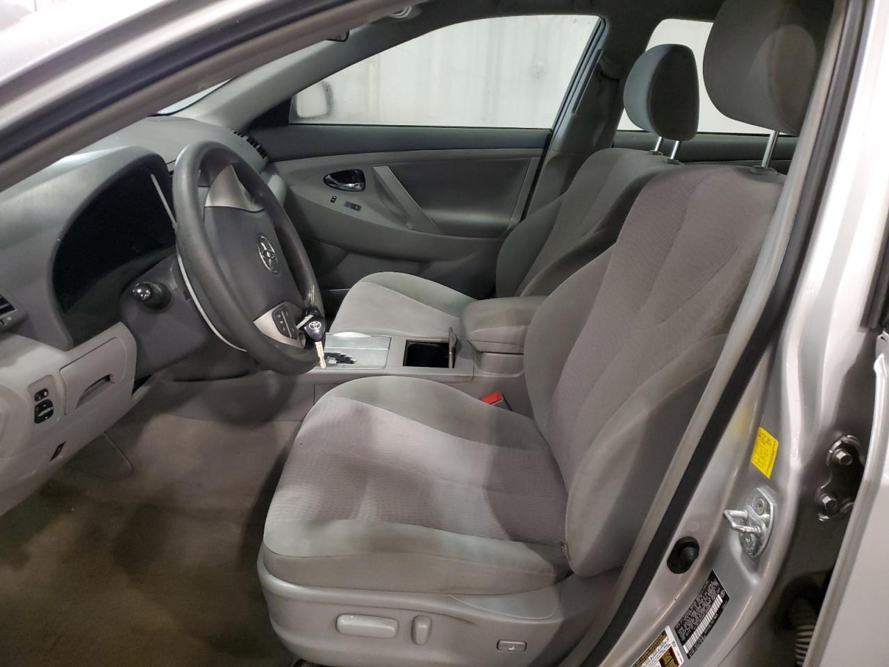 2011 TOYOTA CAMRY