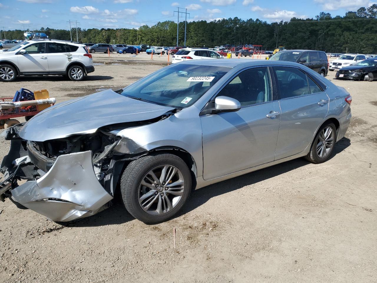 2015 TOYOTA CAMRY