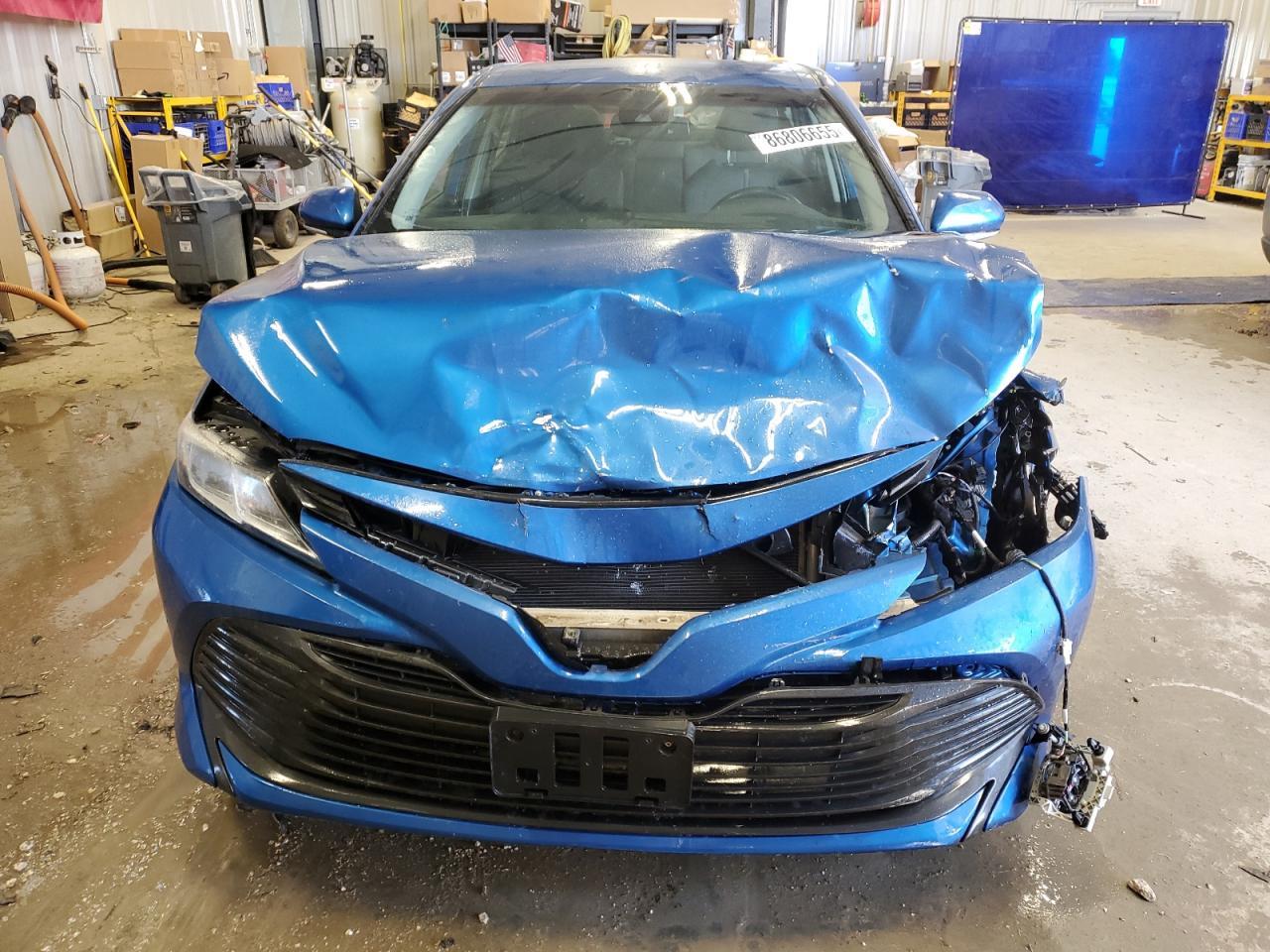 2019 TOYOTA CAMRY