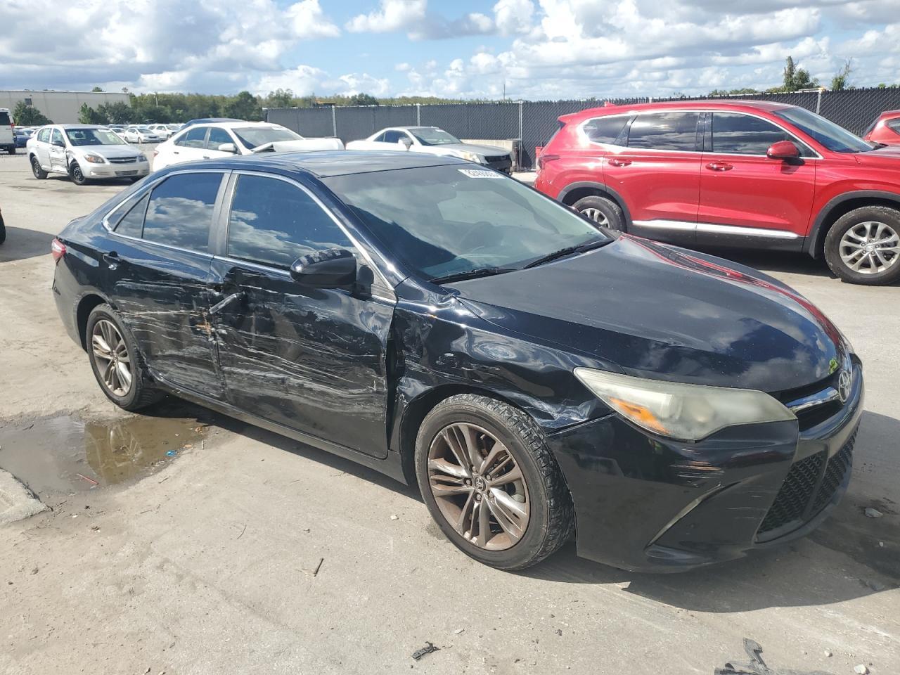 2015 TOYOTA CAMRY