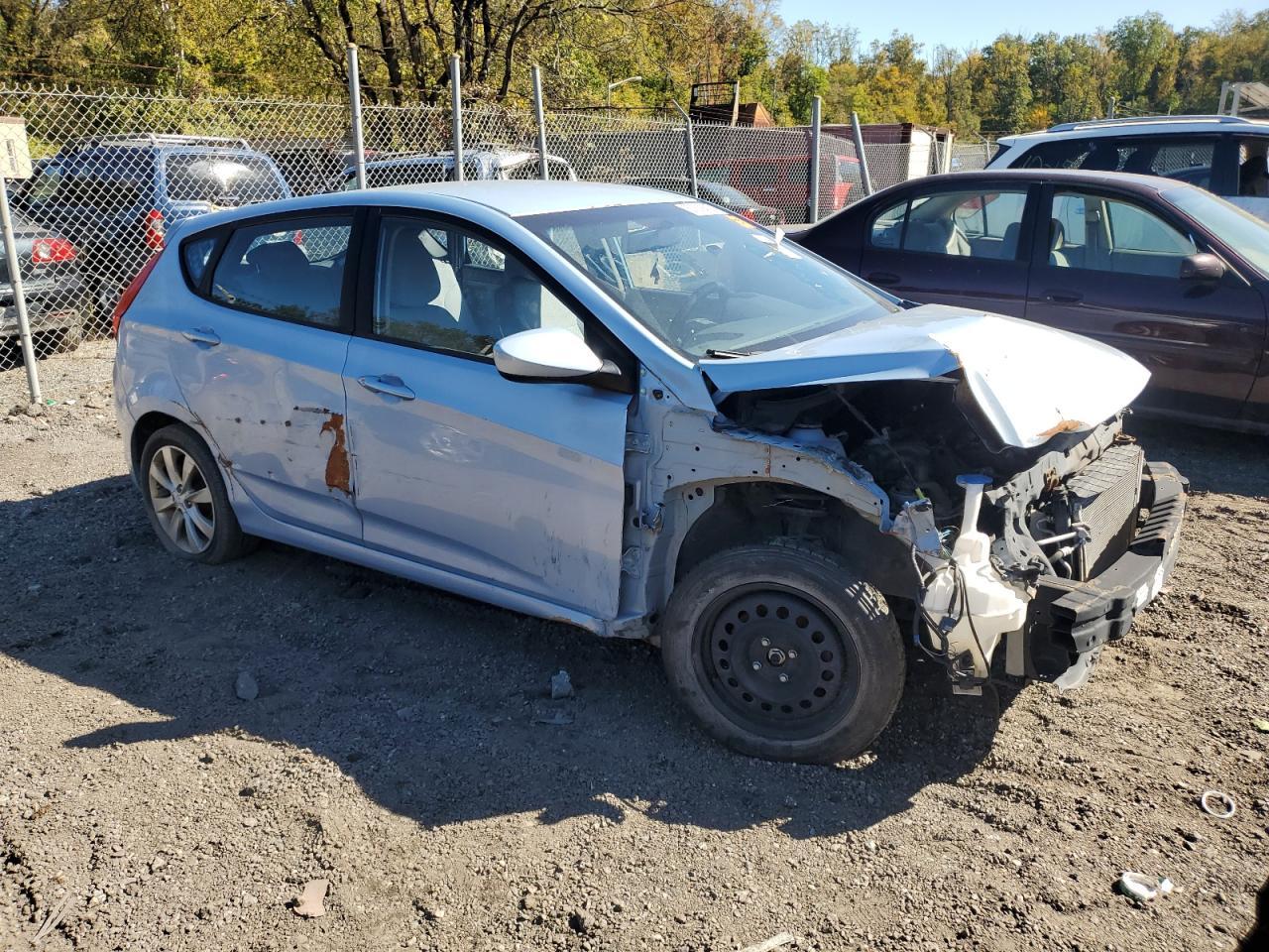 2012 HYUNDAI ACCENT
