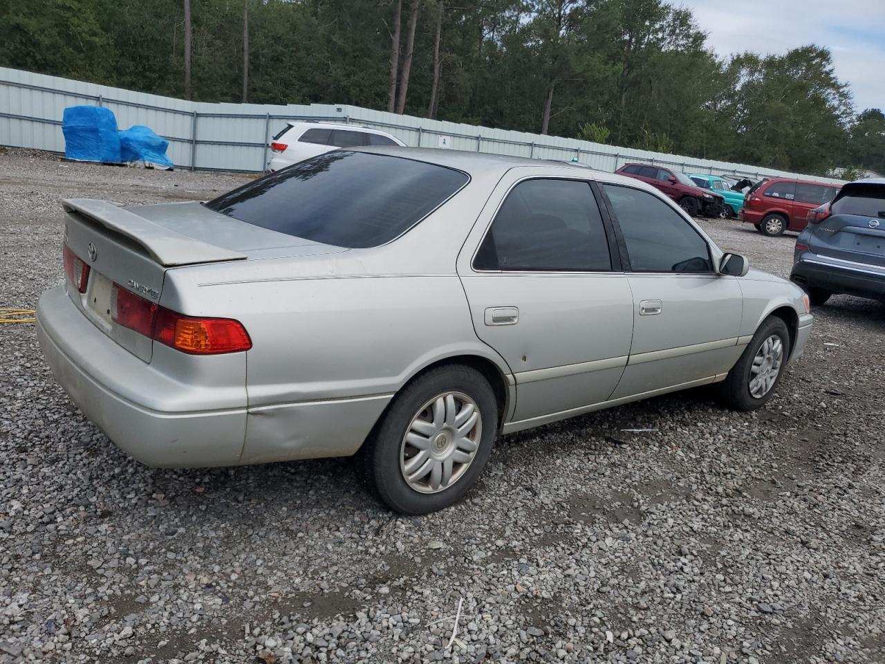 2001 TOYOTA CAMRY