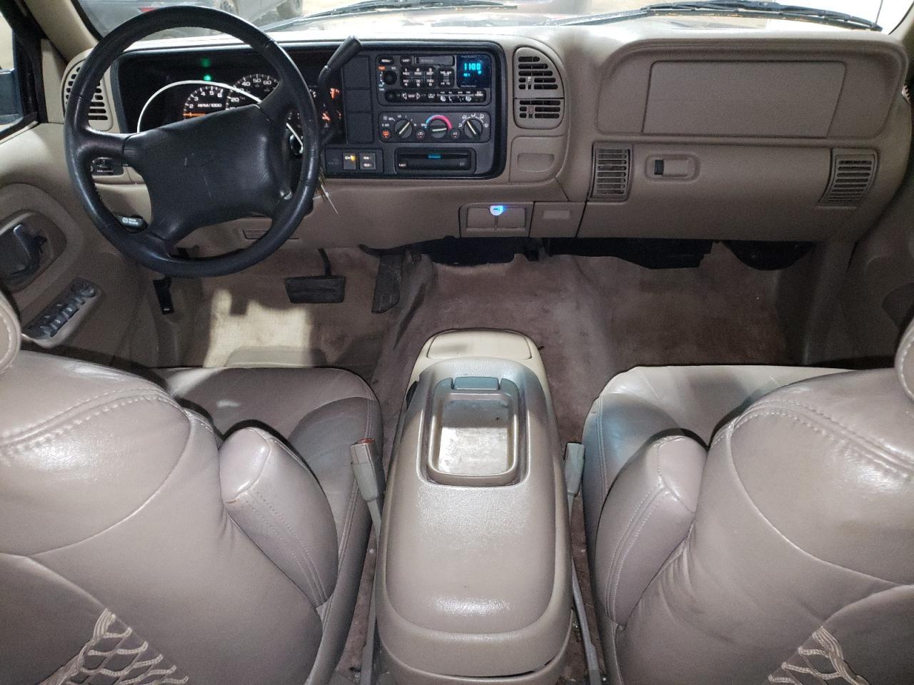 1997 CHEVROLET Suburban