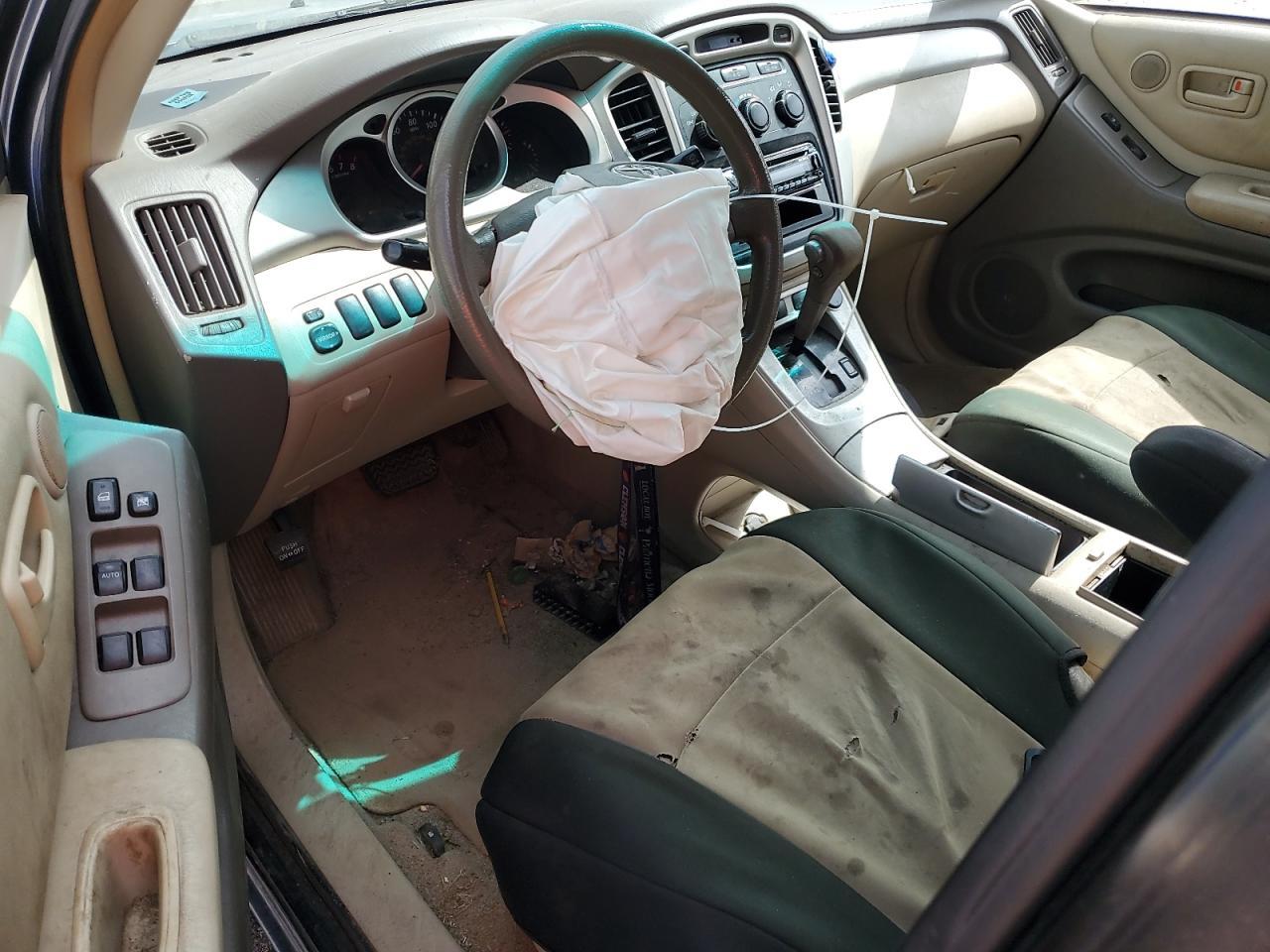 2004 TOYOTA HIGHLANDER