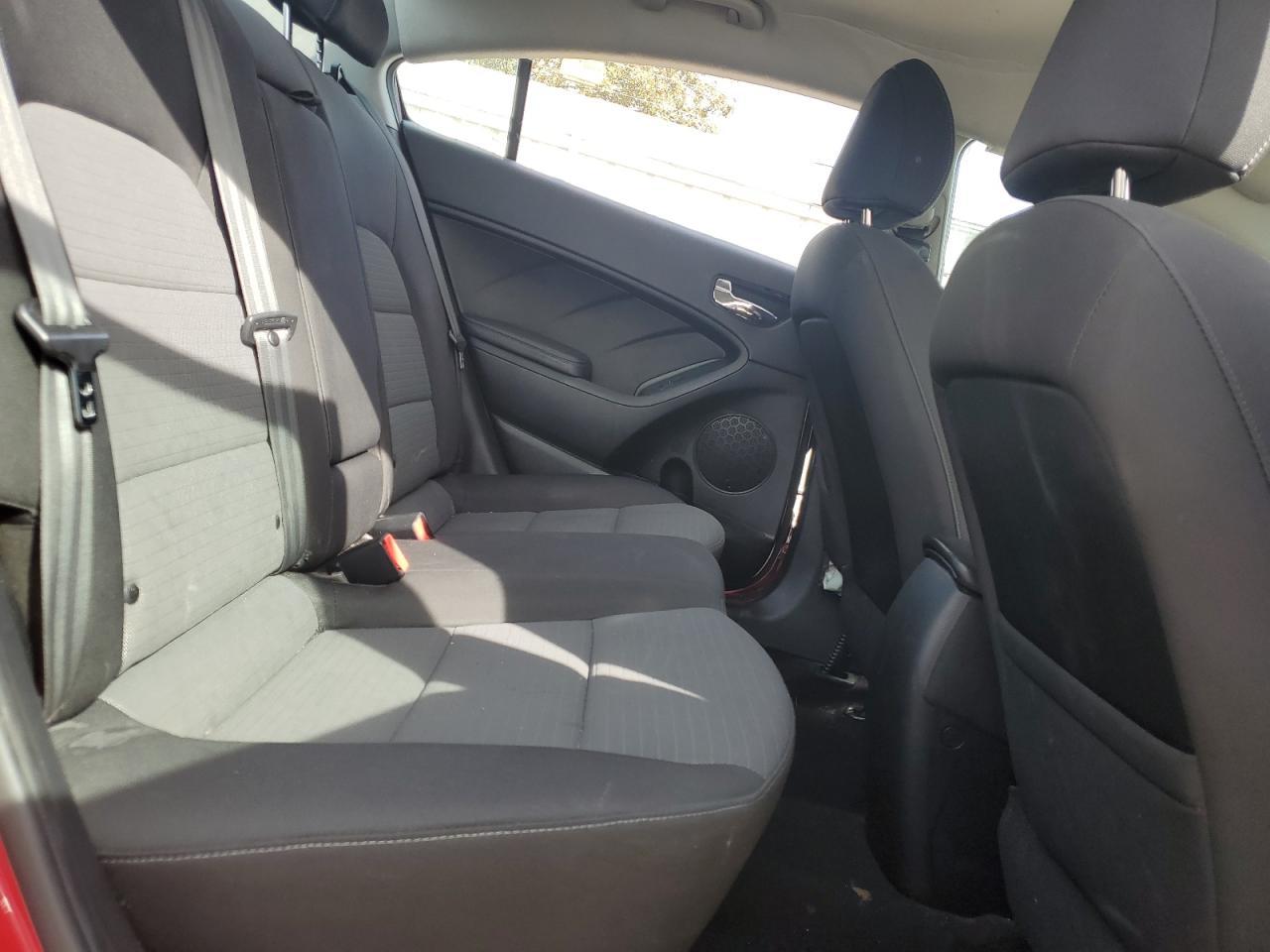 2016 KIA FORTE