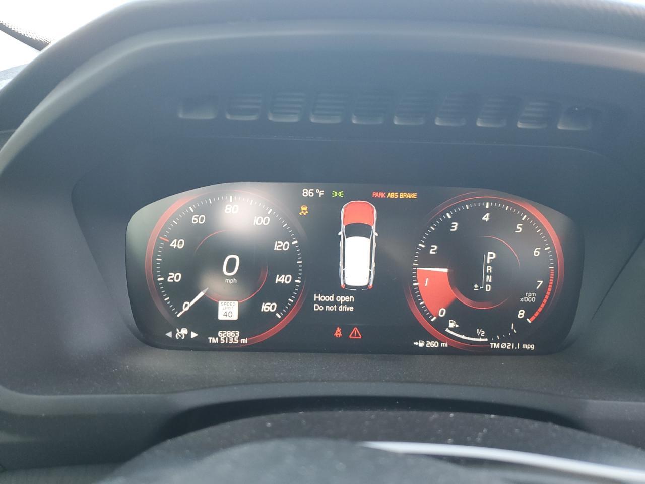 2020 VOLVO XC90
