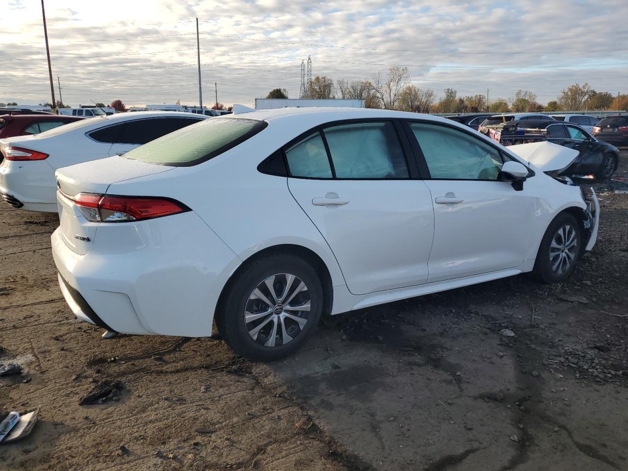 2022 TOYOTA COROLLA